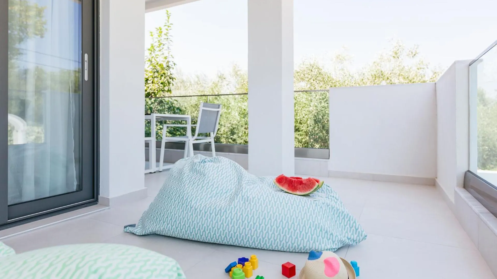 Mariya Art Living Apartment Nea Skioni