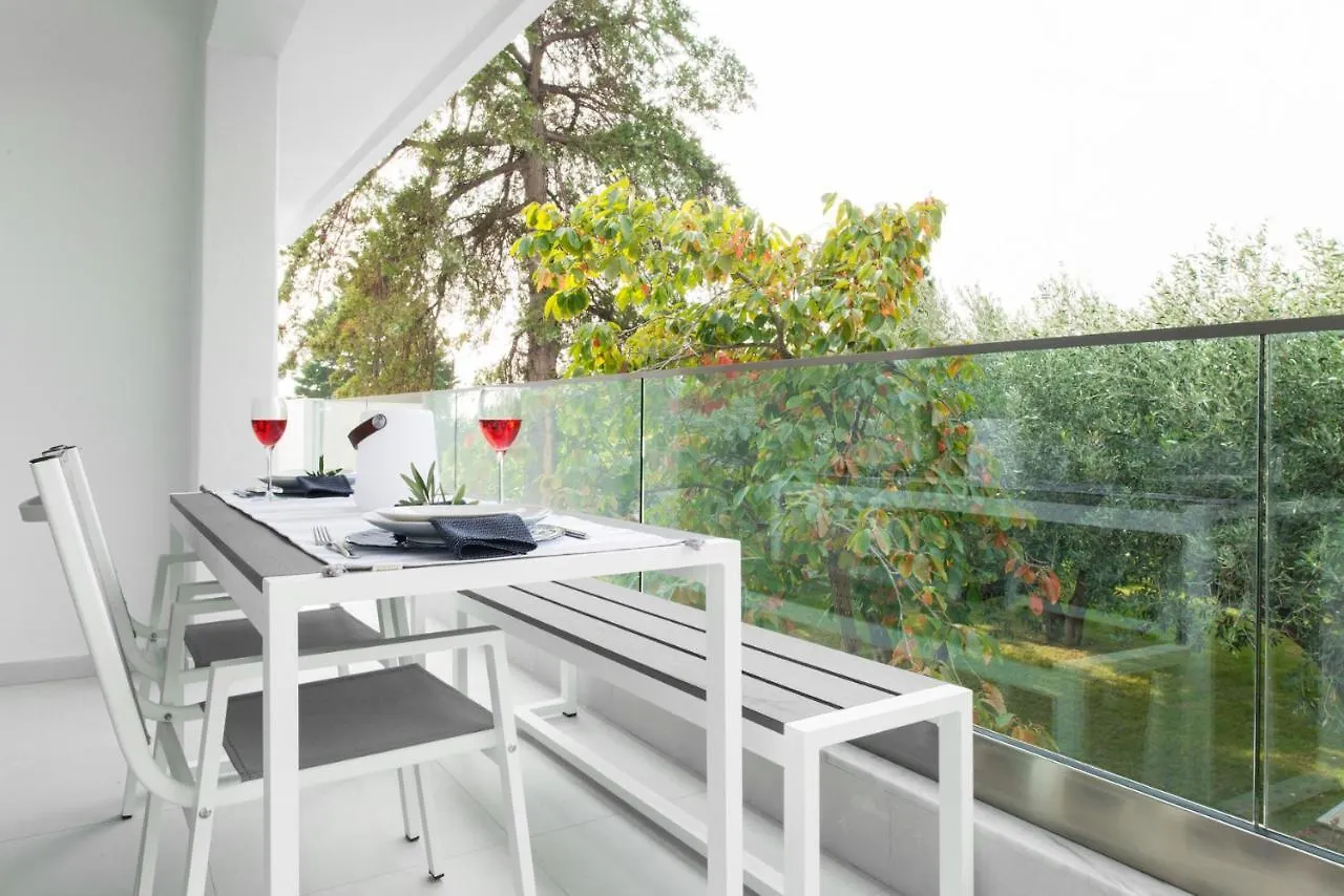 Mariya Art Living Apartment Nea Skioni 0*,  Greece